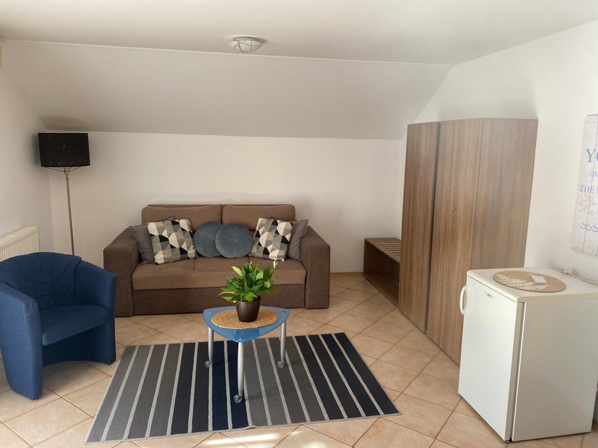 Haus Lucia Apartment Eger Ngoại thất bức ảnh
