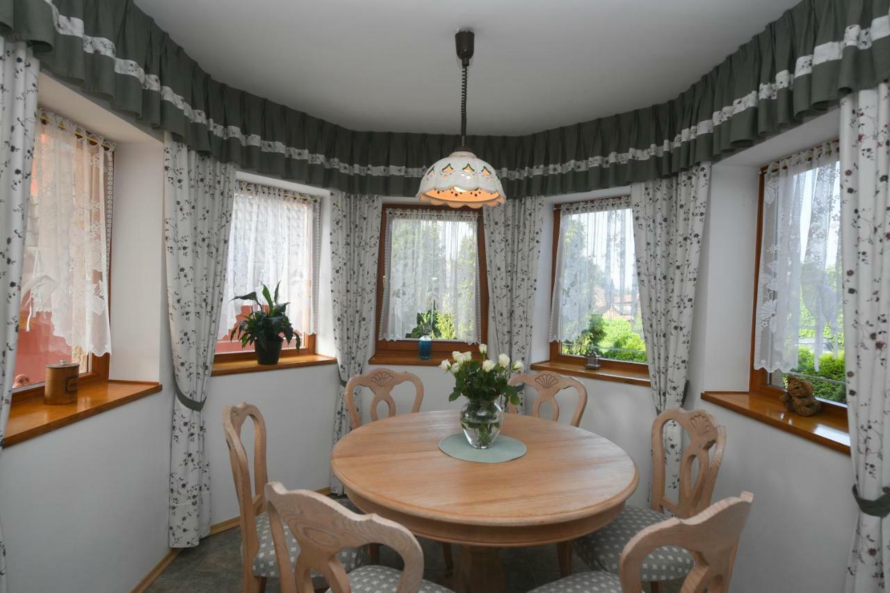 Haus Lucia Apartment Eger Ngoại thất bức ảnh